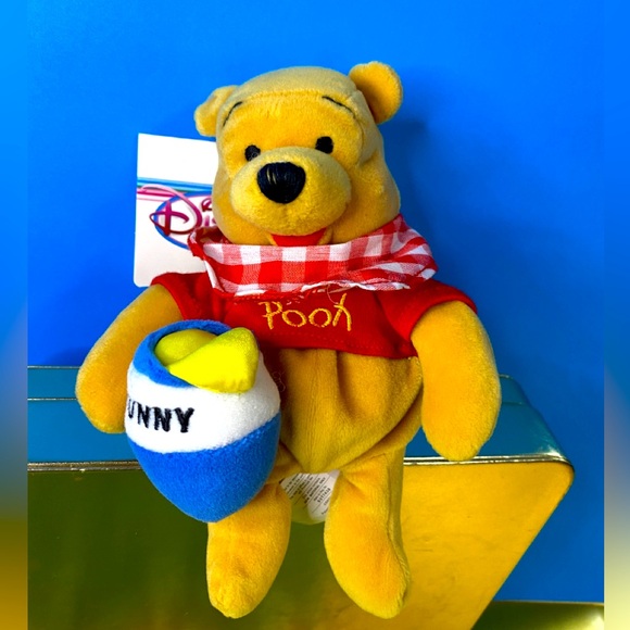 DISNEY STORE EXCLUSIVE NWT 90s PICNIC WINNIE THE POOH & HUNNY POT BEAN BAG PLUSH - Picture 1 of 8